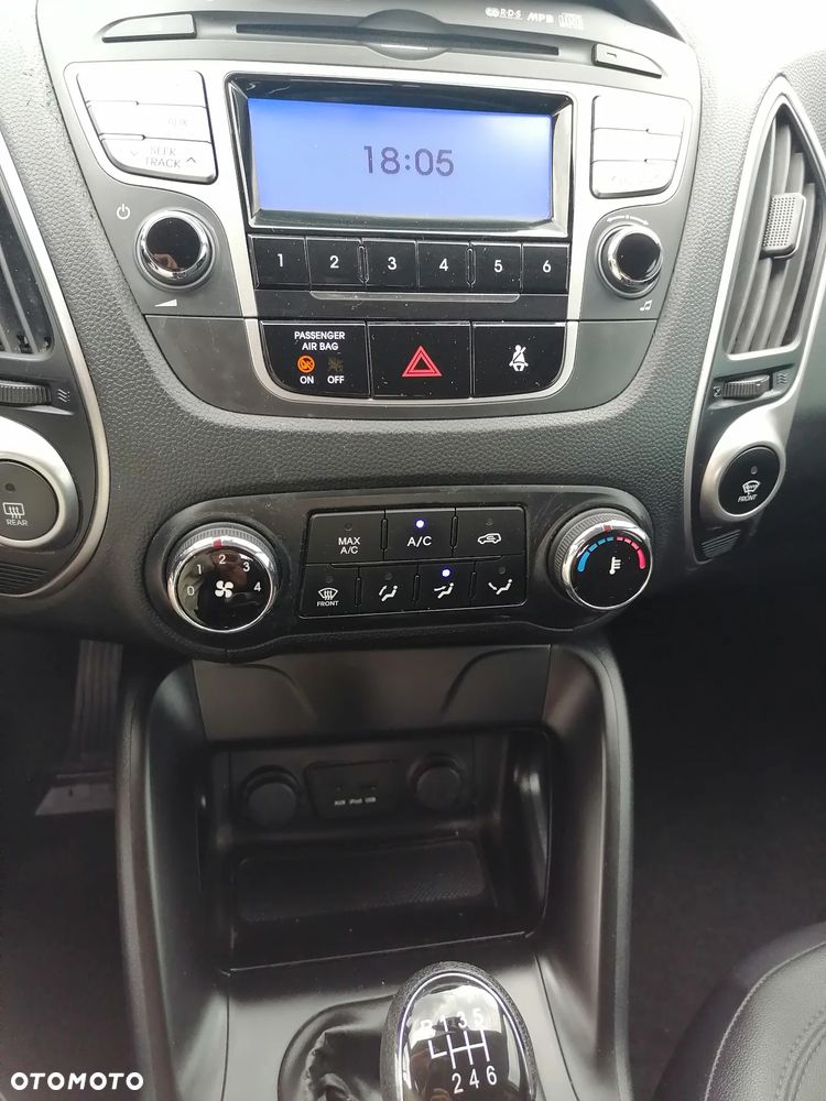 Hyundai ix35 1.7 CRDi Premium 2WD - 10