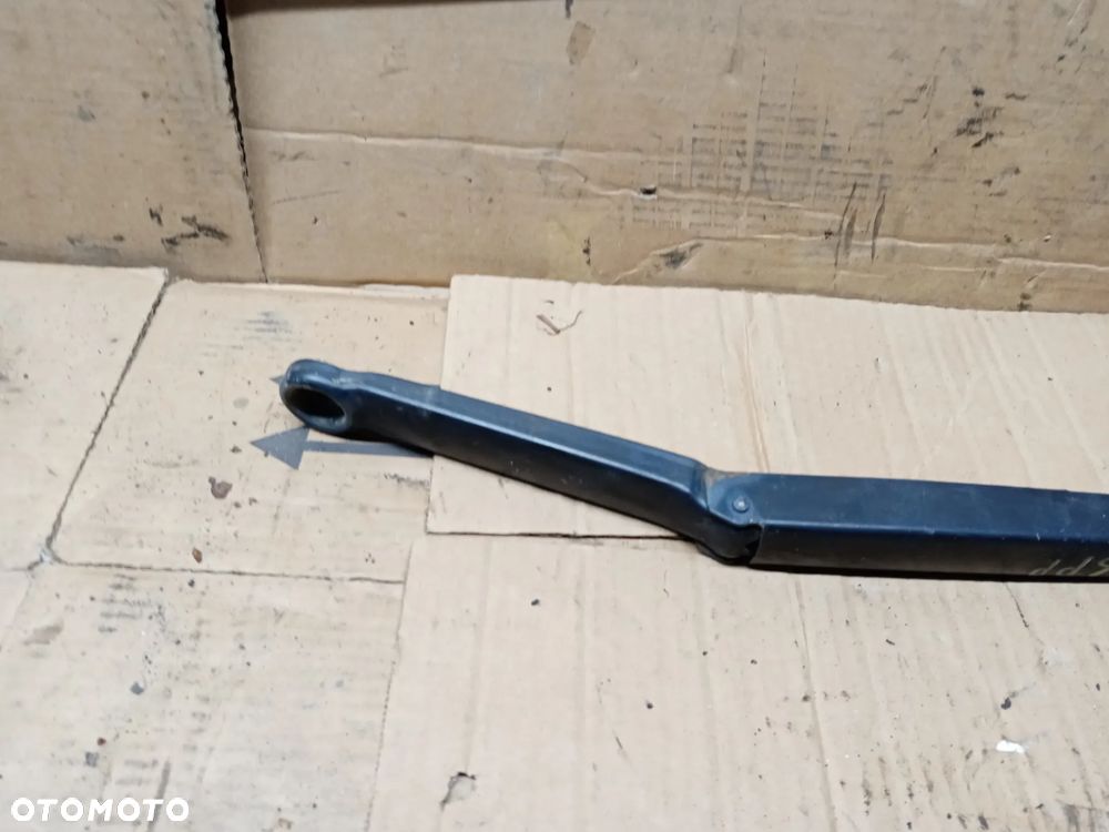 Ramie wycieraczki prawy przód wycieraczka BMW E46 7007128 - 2