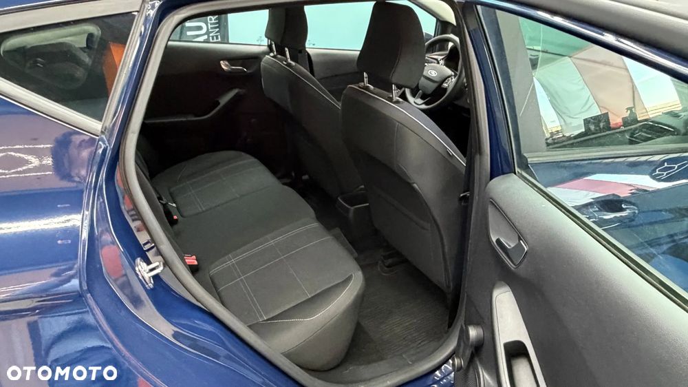 Ford Fiesta - 17