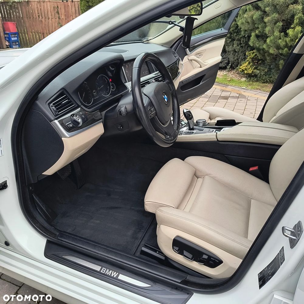 BMW Seria 5 - 39