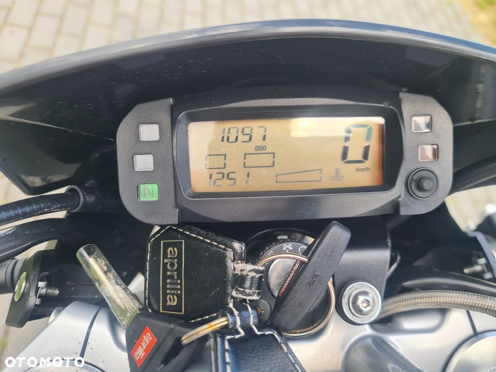 Aprilia SX - 8