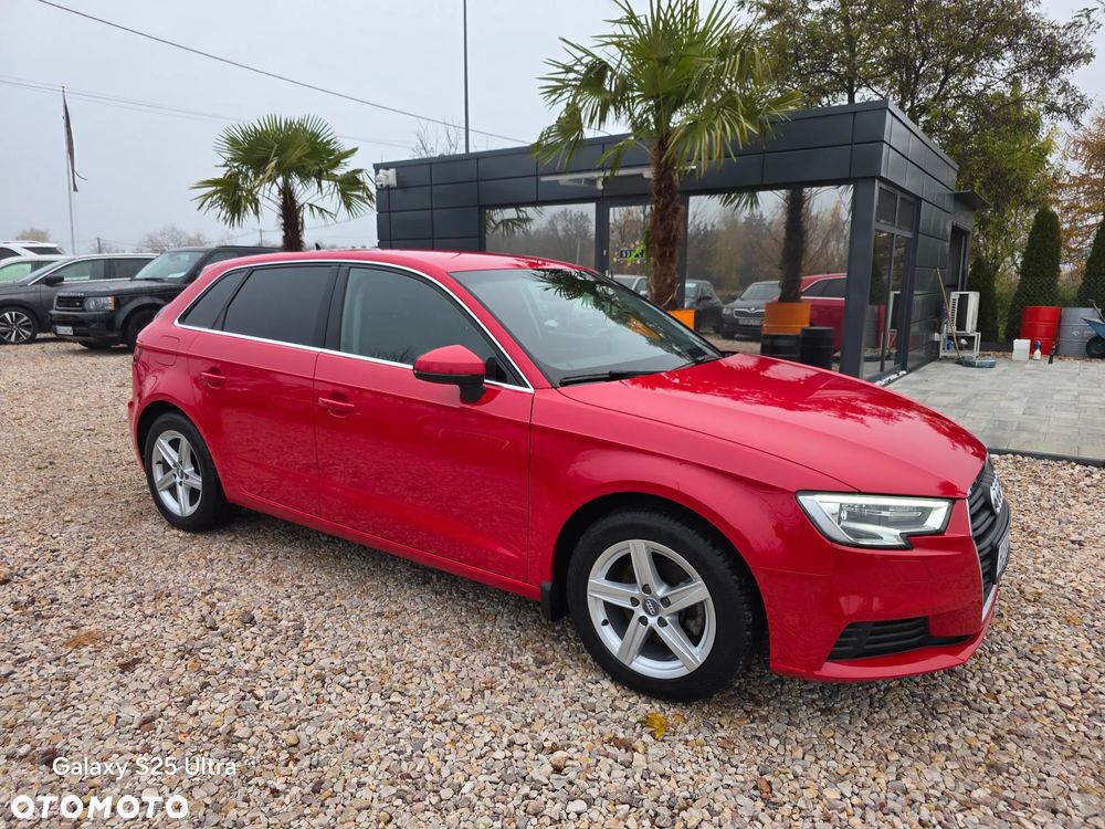 Audi A3 Sportback - 13