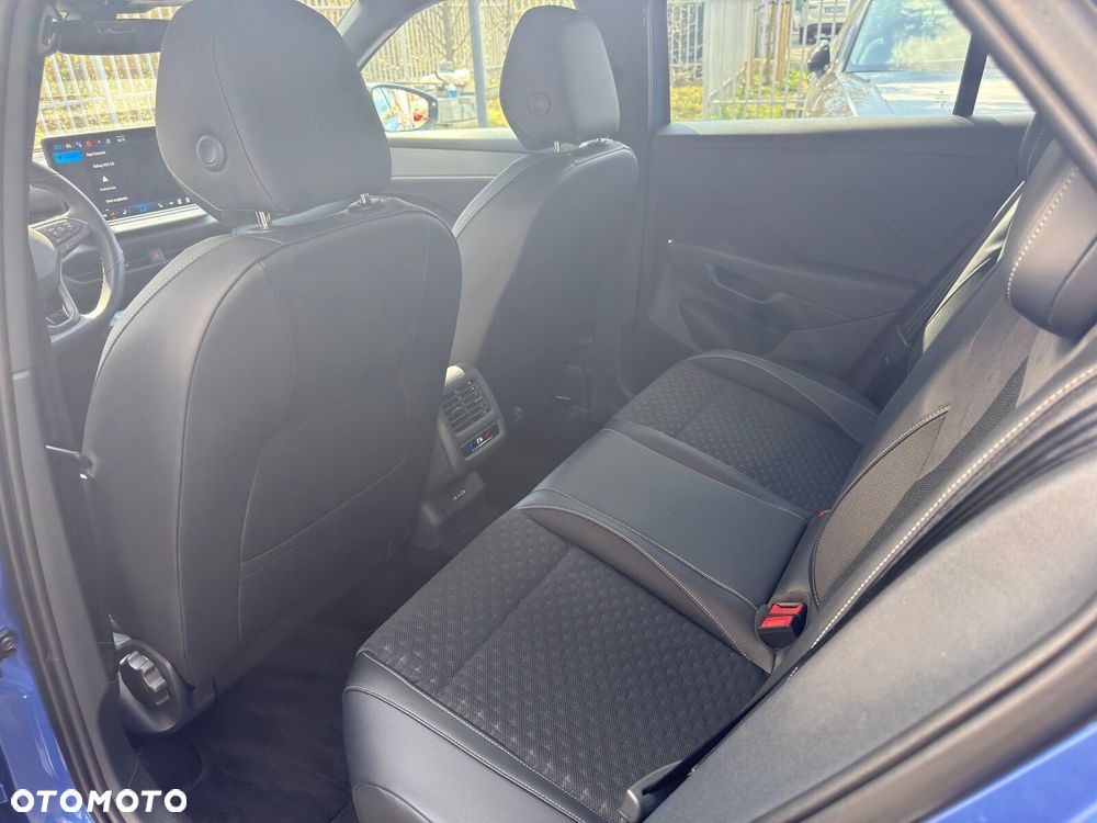 Volkswagen T-Roc 1.5 TSI R-Line DSG - 11