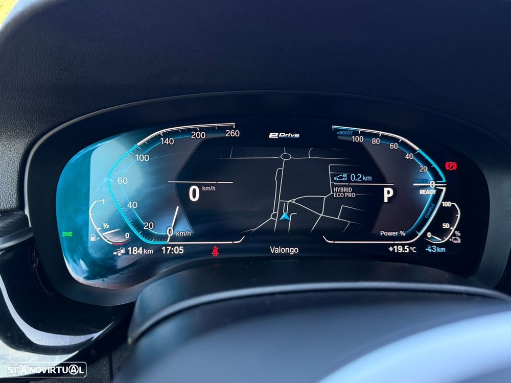 BMW 520 e Pack M — fotografia 33
