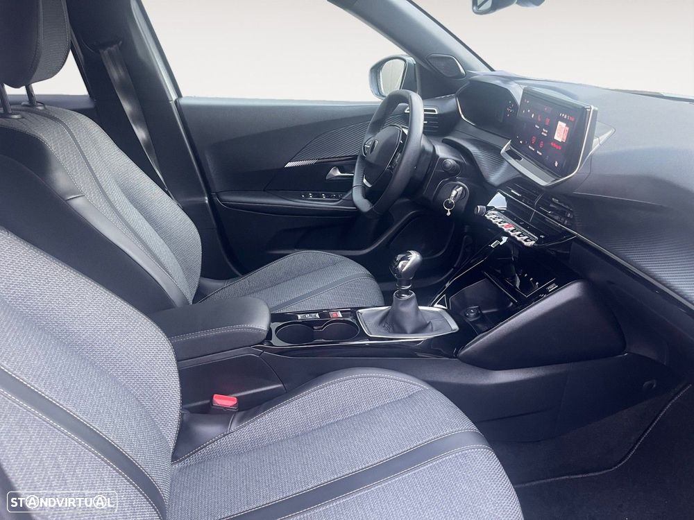 Peugeot 2008 1.2 PureTech Allure - 15