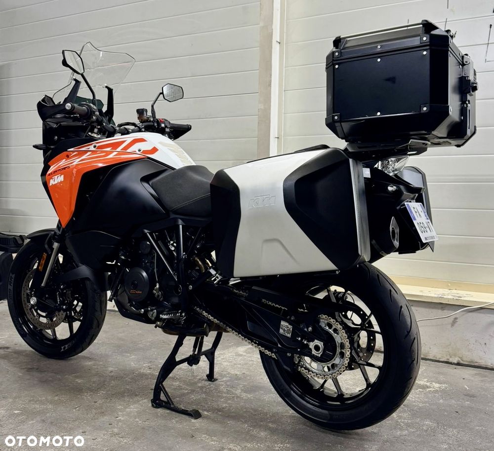 KTM Adventure - 13
