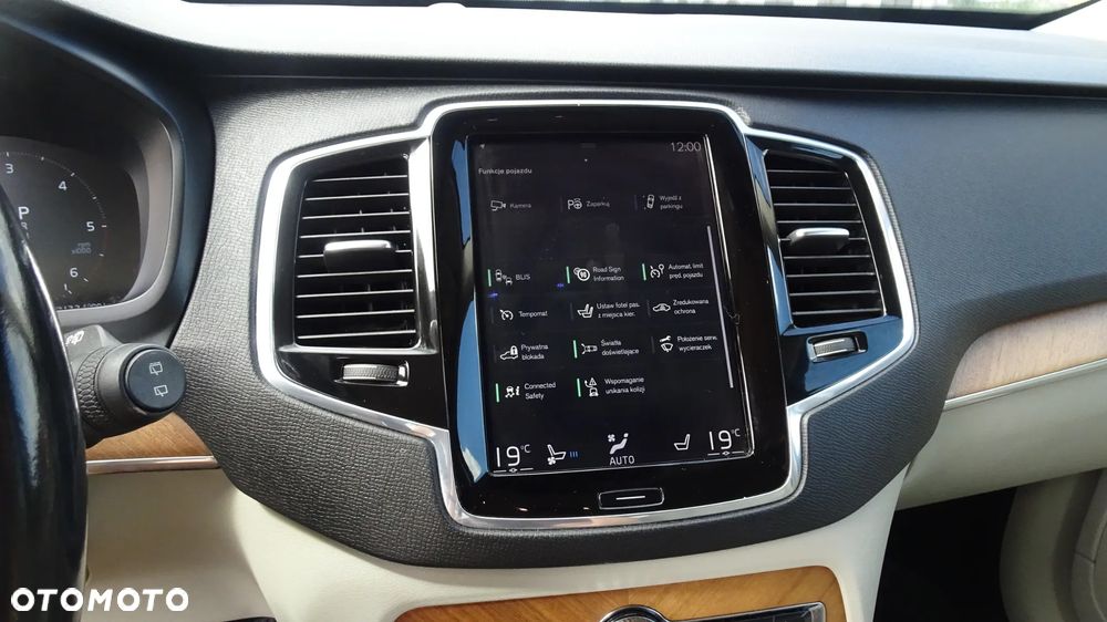 Volvo XC 90 D5 AWD Inscription - 13