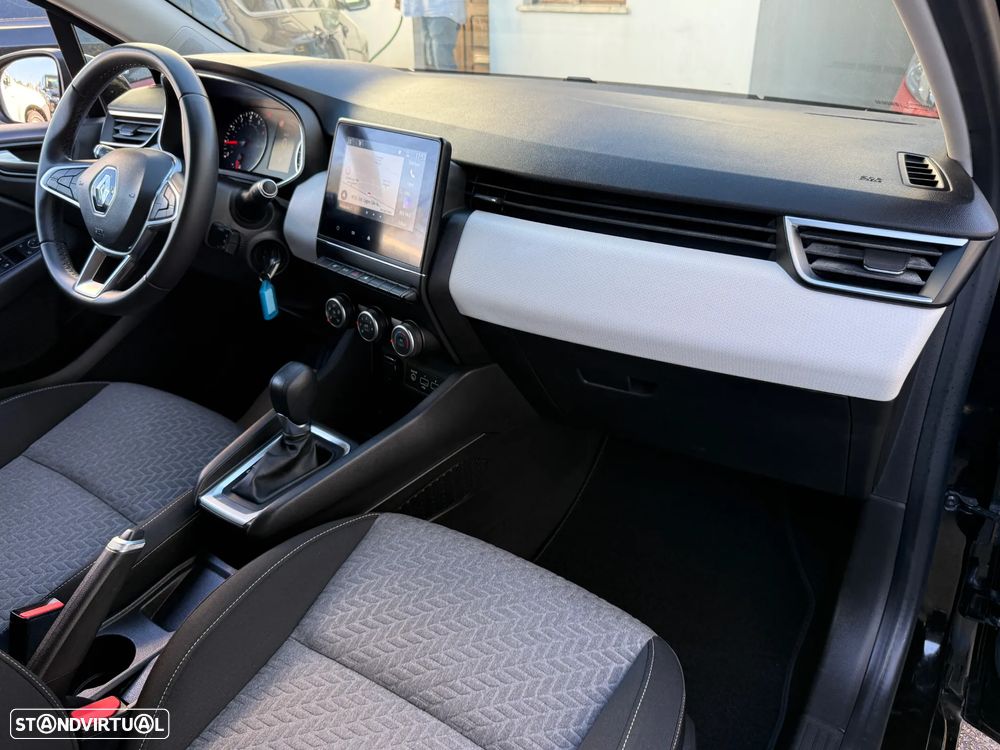 Renault Clio 1.0 TCe Limited CVT - 25