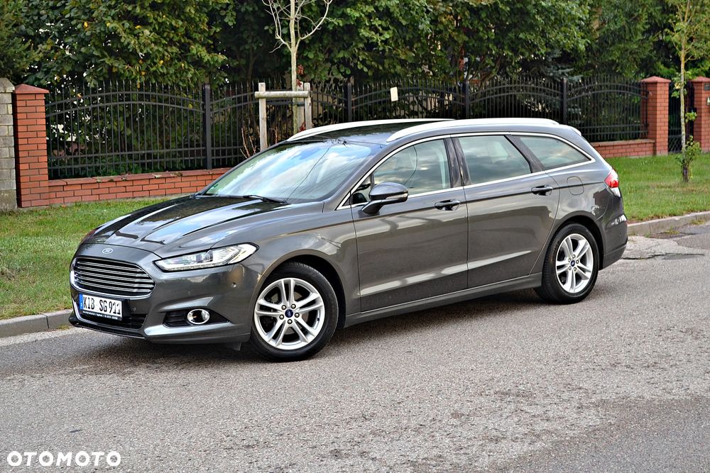 Ford Mondeo 2.0 TDCi Titanium PowerShift - 4