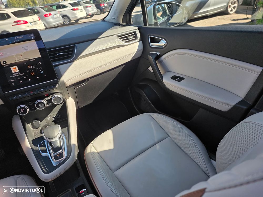 Renault Captur 1.5 dCi Initiale Paris EDC - 24