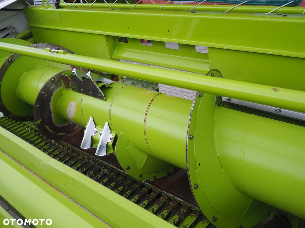 Claas Pick Up 300 HD Profi - 12