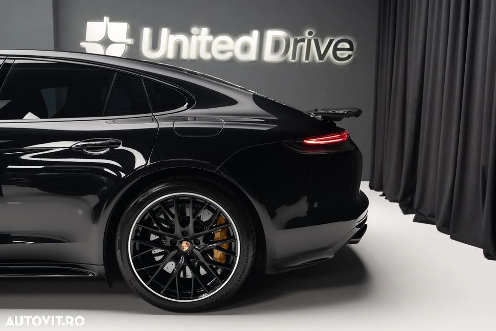 Porsche Panamera Turbo S E-Hybrid - 39
