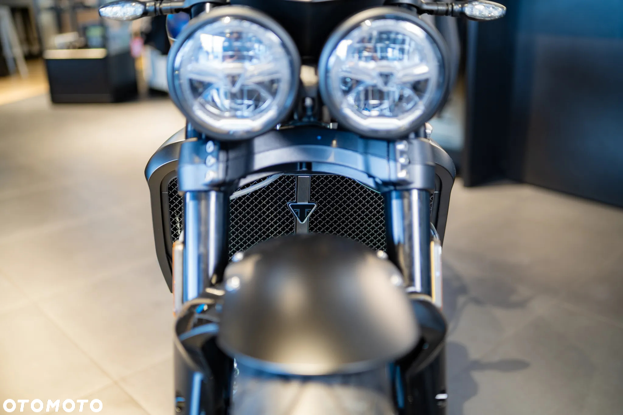 Triumph Rocket - 14