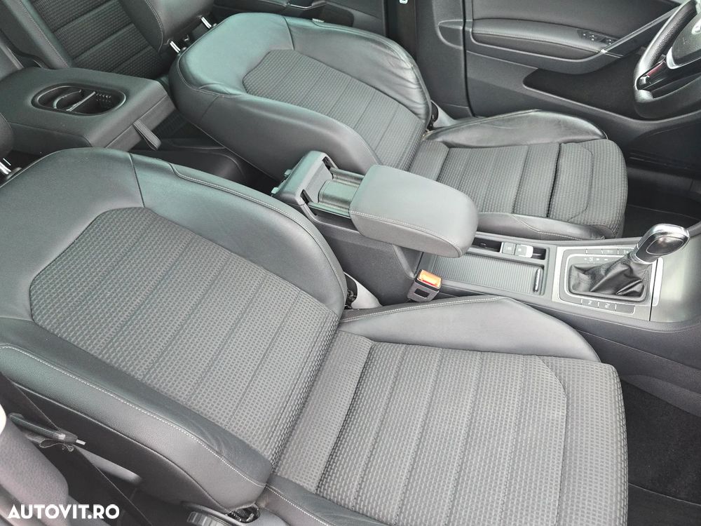 Volkswagen Golf 1.4 TSI ACT BlueMotion Technology DSG Highline - 10