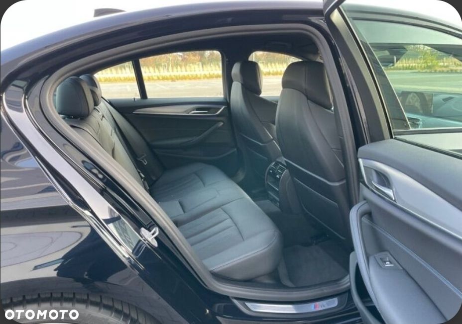 BMW Seria 5 520d xDrive - 8