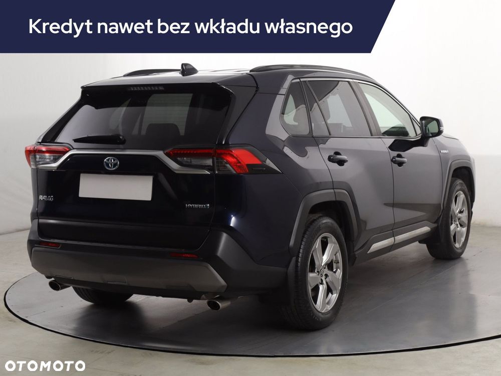 Toyota RAV4 - 6