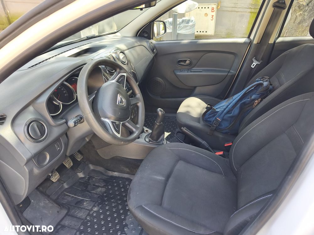 Dacia Logan 1.5 dCi Laureate - 8