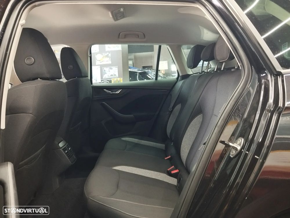 Skoda Kamiq 1.0 TSI Selection DSG - 14