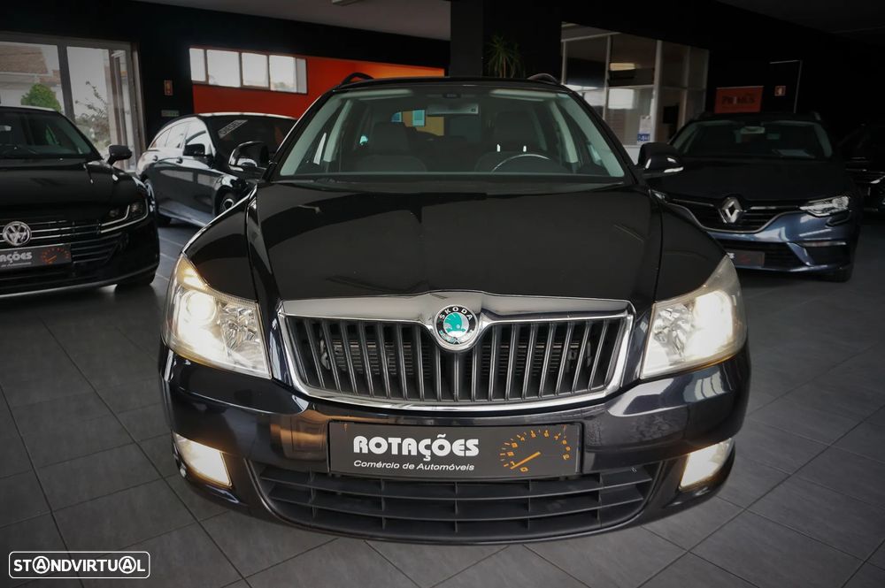 Skoda Octavia Break 1.6 TDi Elegance Pack - 2