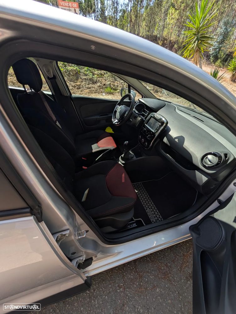 Renault Clio - 18