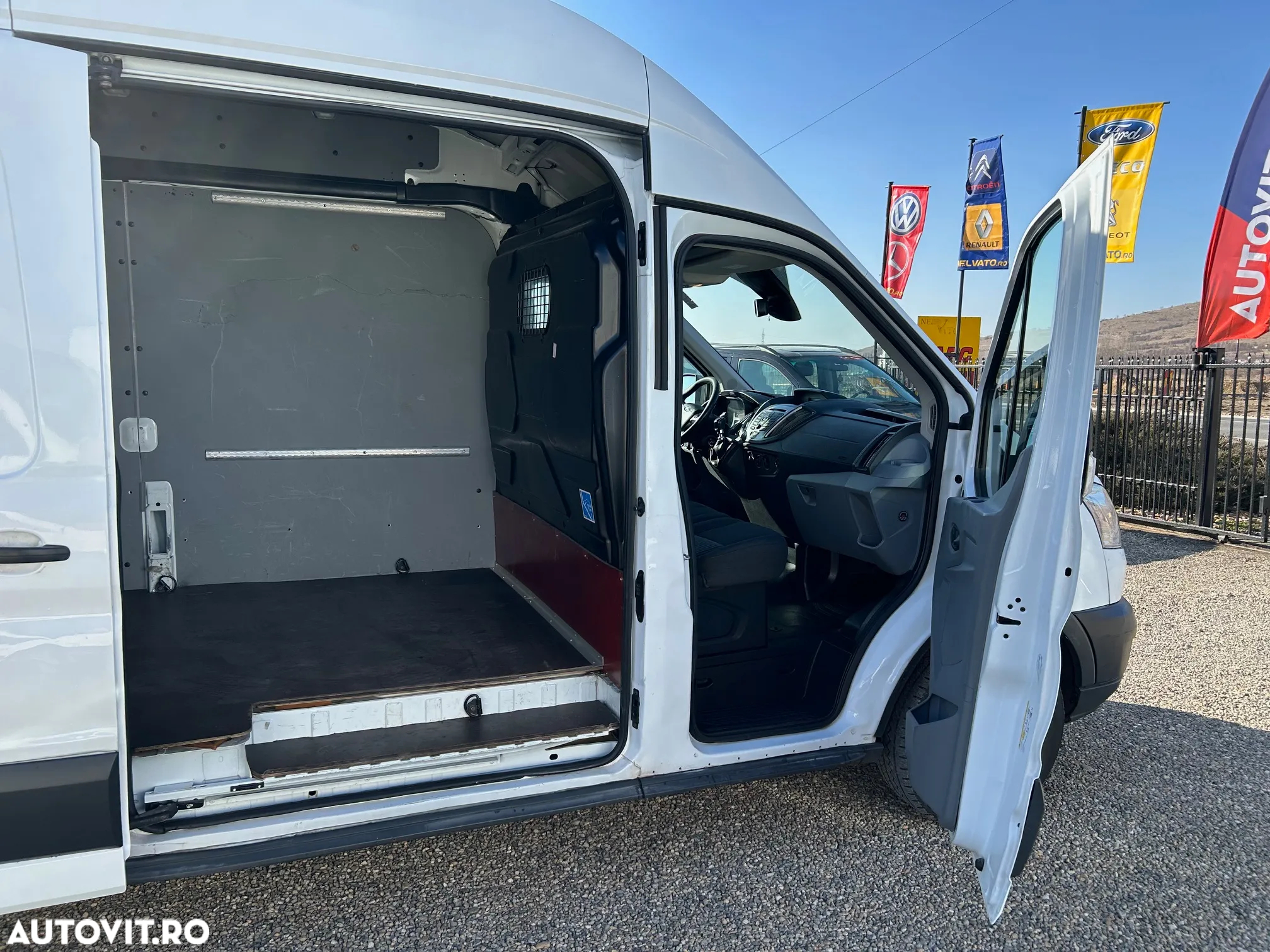 Ford Transit - 5