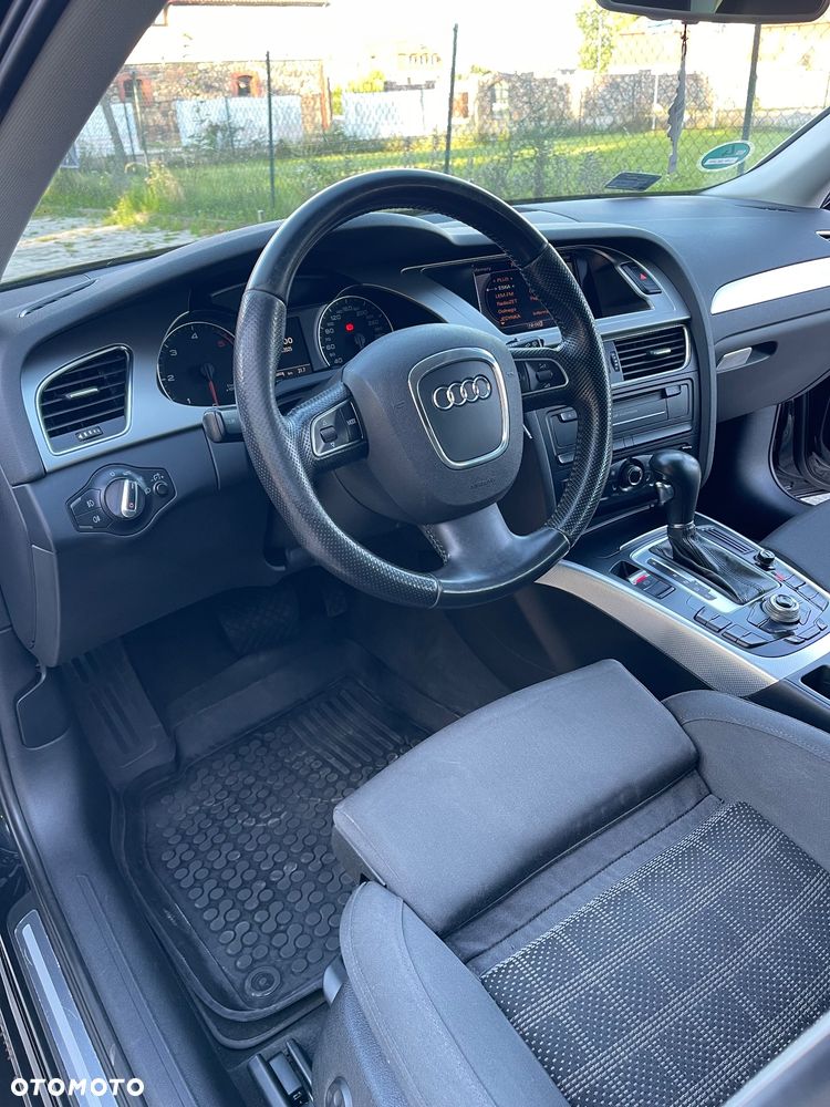 Audi A4 Avant 2.0 TDI Multitronic - 11