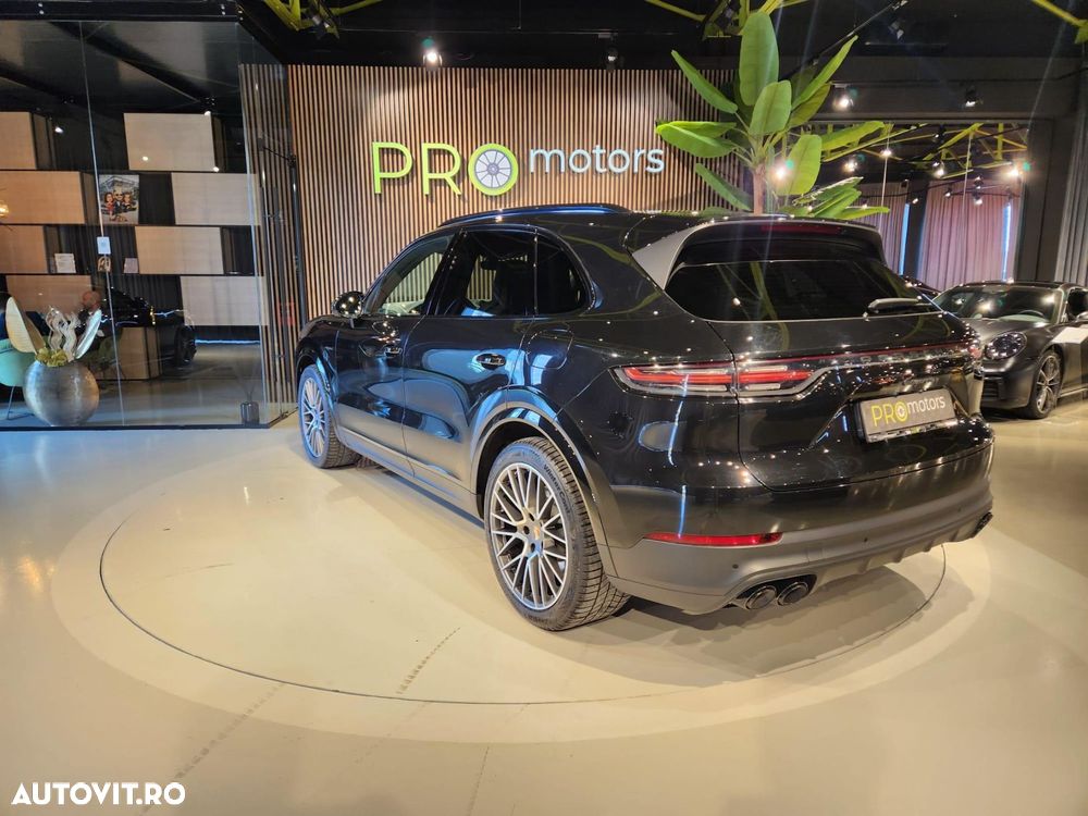 Porsche Cayenne E-Hybrid Tiptronic S - 6