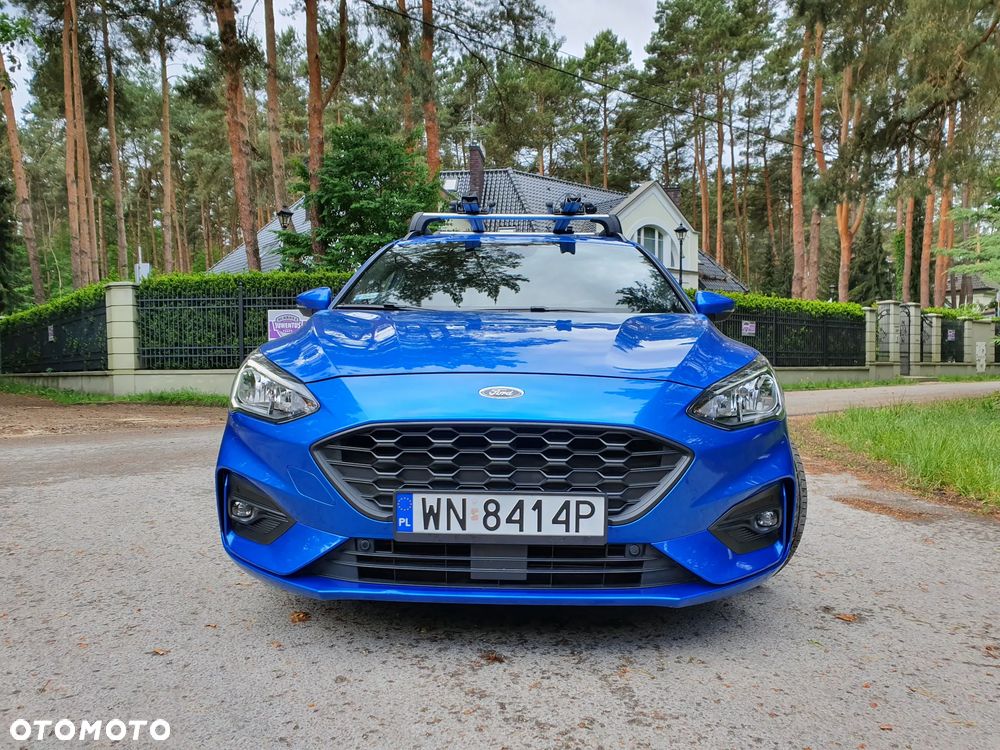 Ford Focus 2018 photo 2