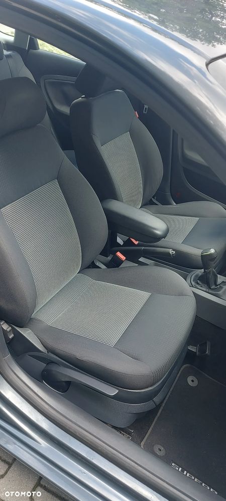 Seat Ibiza 1.4 16V Style - 8
