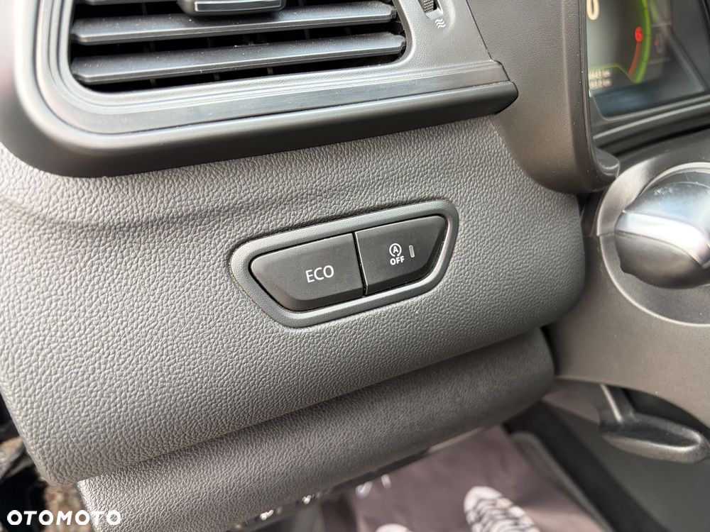 Renault Kadjar Energy TCe 130 Experience - 16