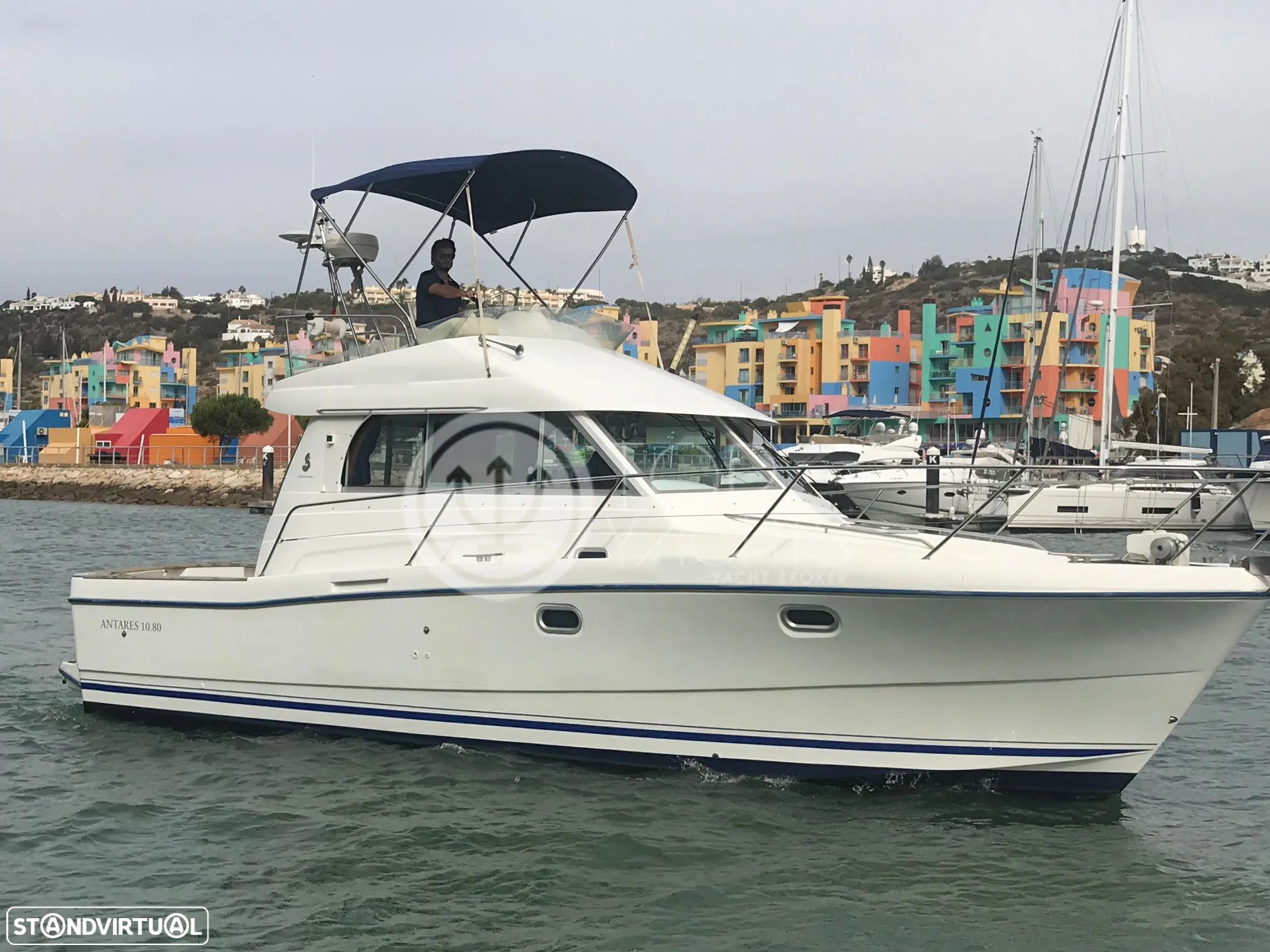 Beneteau Antares 10.80 - 1