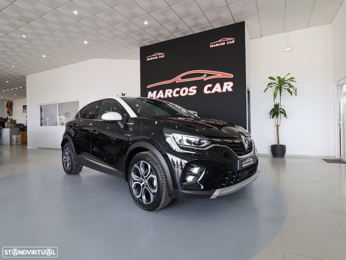 Renault Captur 1.0 TCe Exclusive - 1