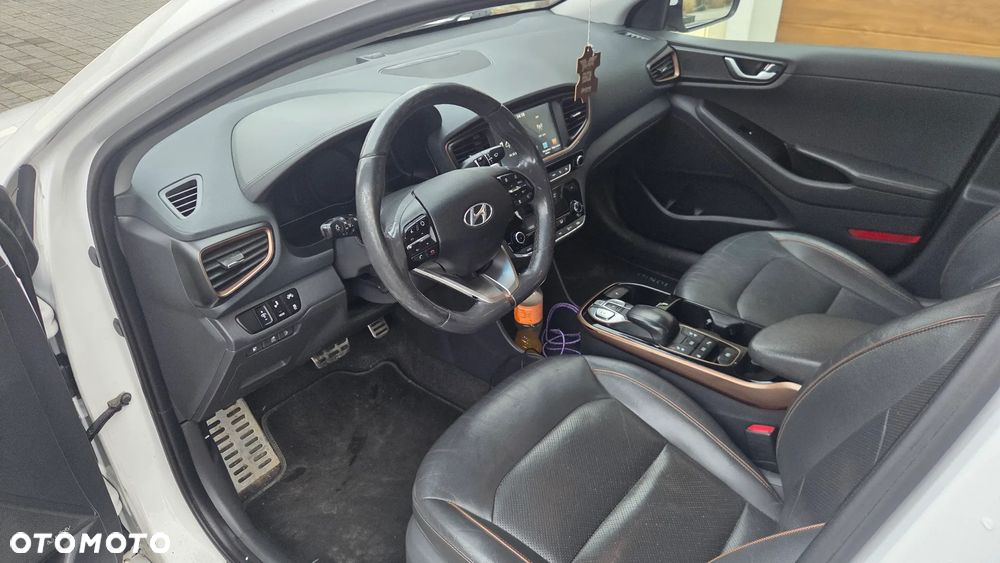 Hyundai IONIQ Electric Platinum - 6