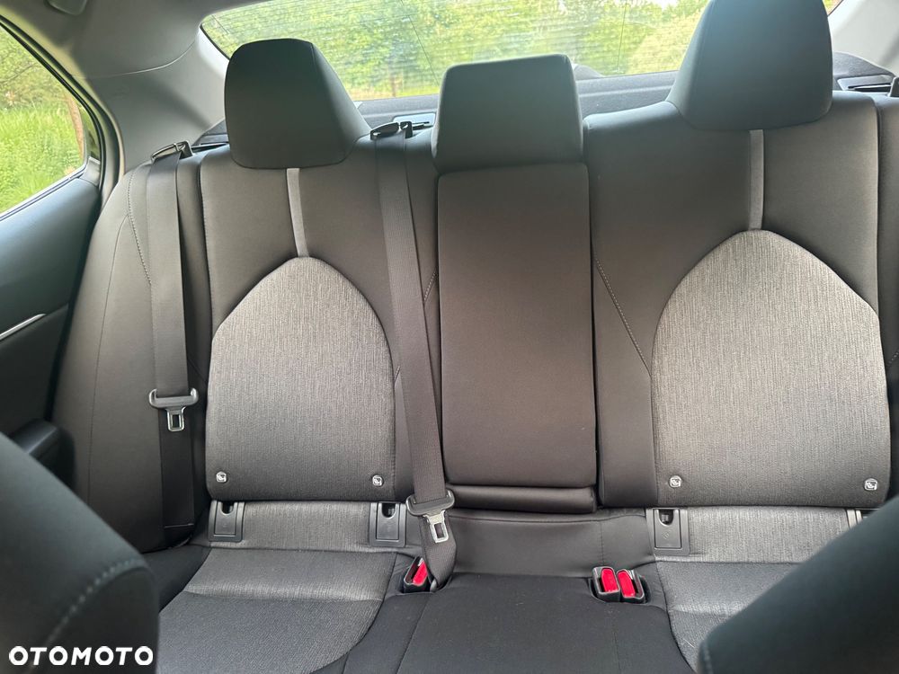 Toyota Camry 2.5 Hybrid Comfort CVT - 31