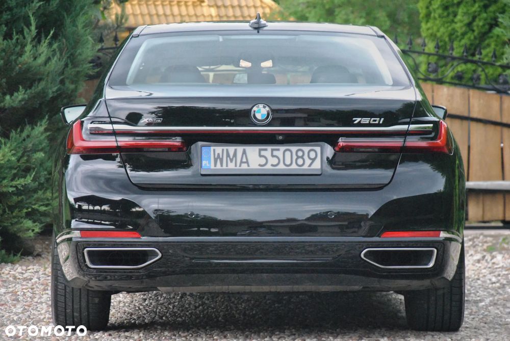 BMW Seria 7 750Li xDrive - 5