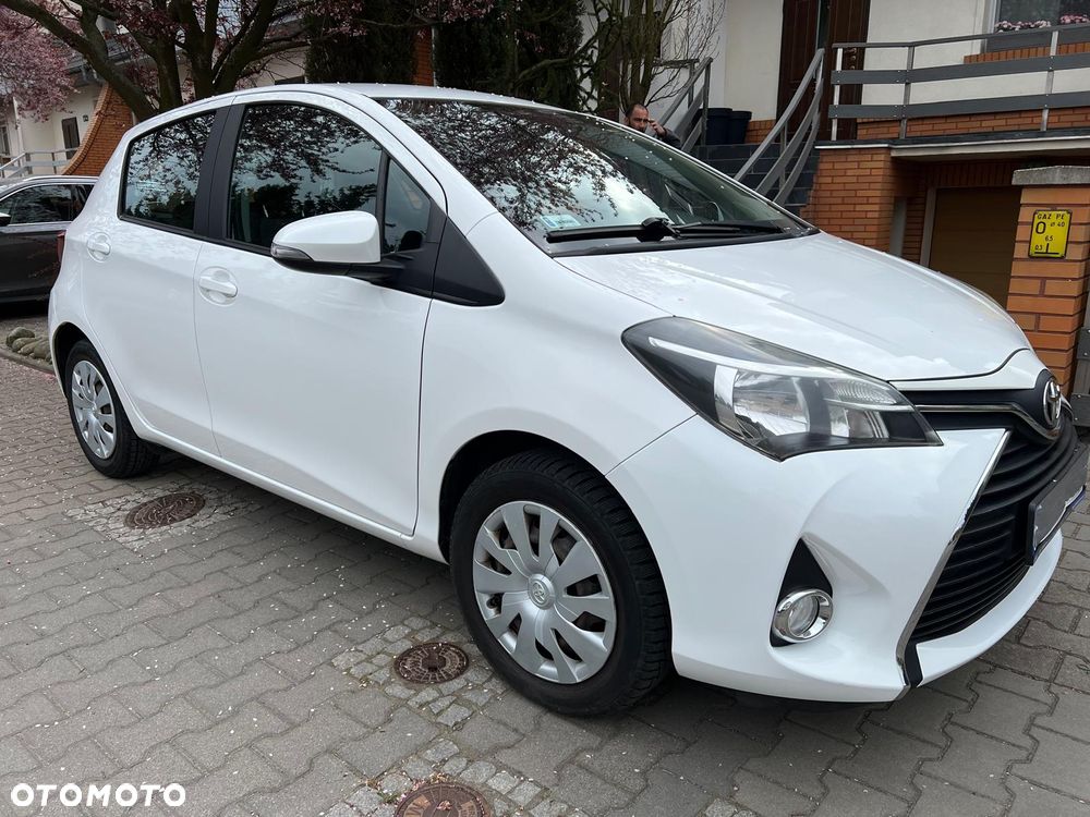 Toyota Yaris 1.33 Premium EU6 - 7