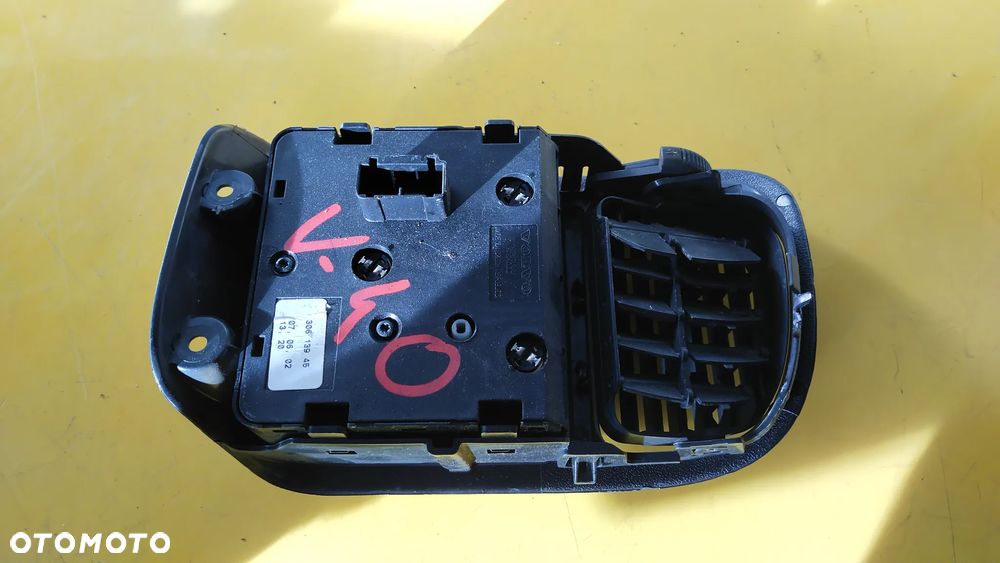 VOLVO V40 PRZEŁĄCZNIK ŚWIATEŁ 30613855 - 3