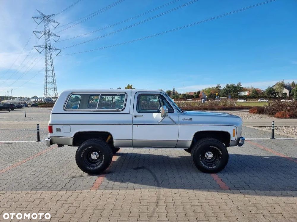 Chevrolet Blazer - 4
