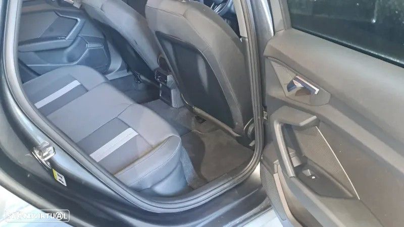 Audi A3 Limousine 30 TDI S line S tronic - 18