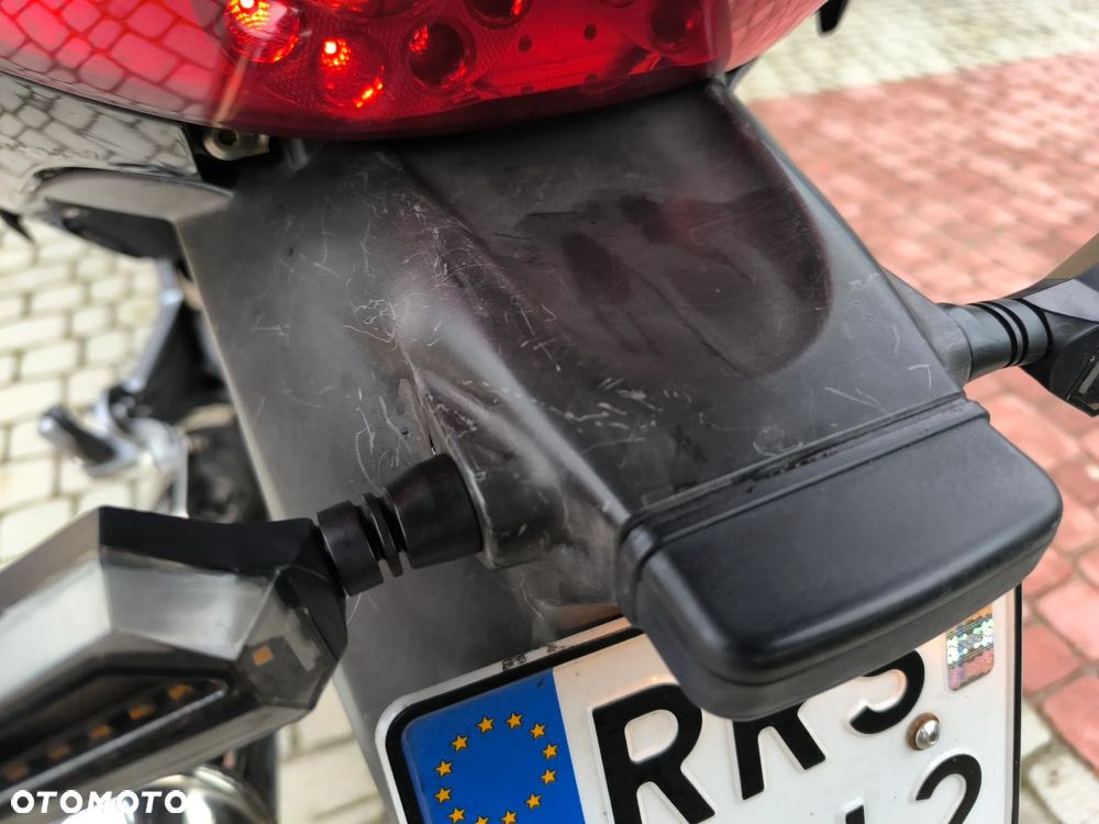 Moto Guzzi Breva - 22