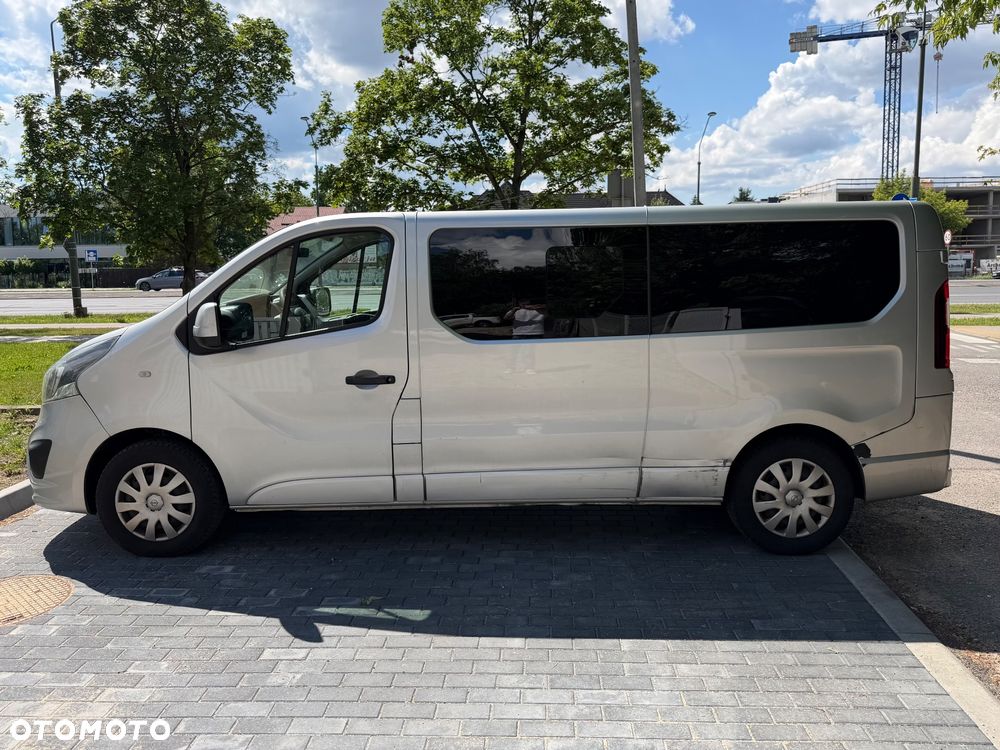 Opel Vivaro L2H1 2,9t Elegance Business - 3