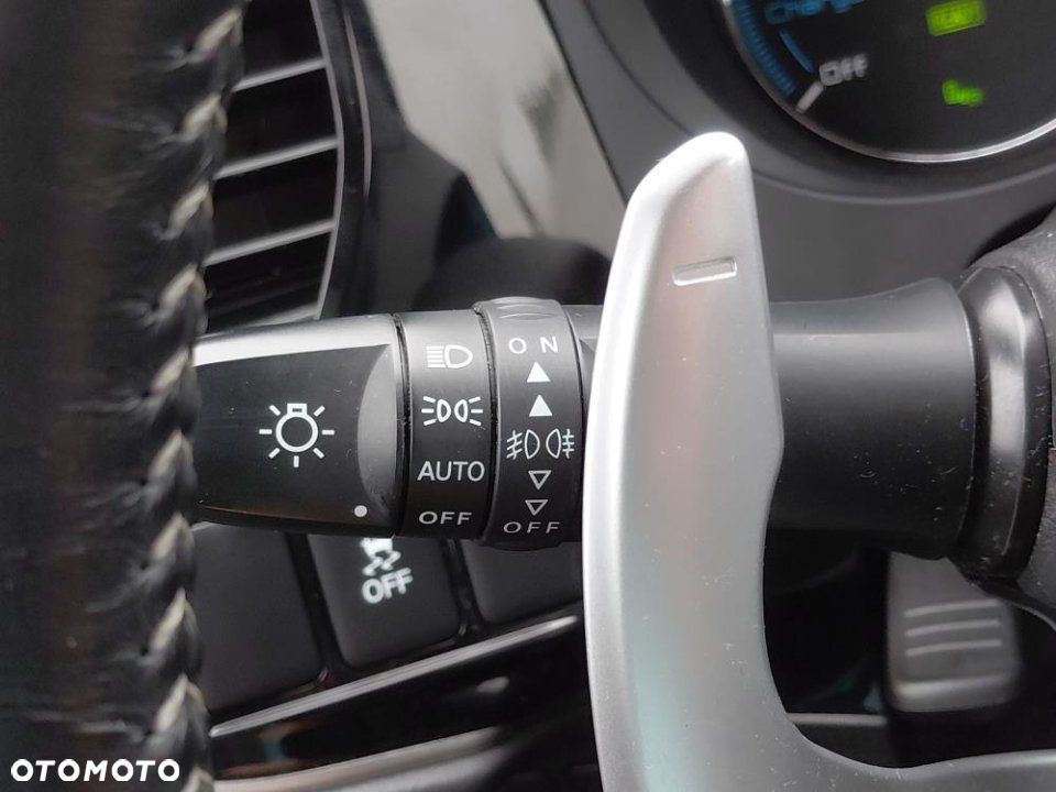 Mitsubishi Outlander - 18