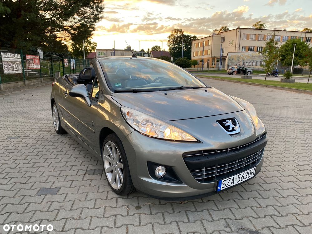 Peugeot 207 CC 120 VTi Roland Garros - 10