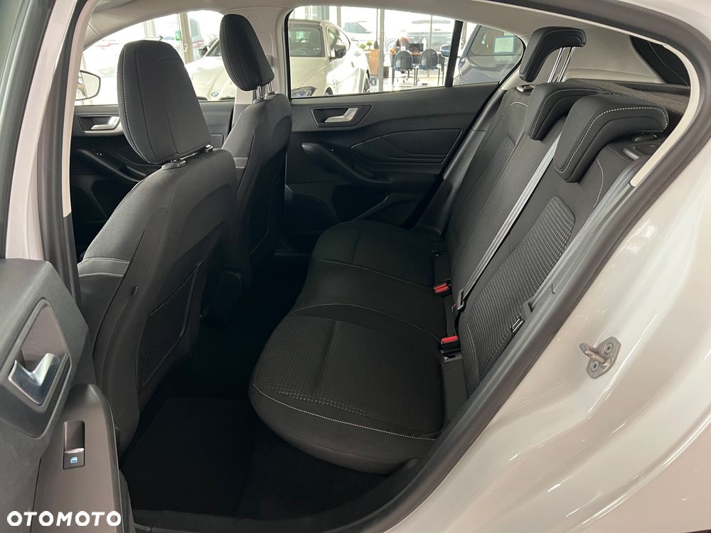 Ford Focus 1.0 EcoBoost Titanium ASS - 32