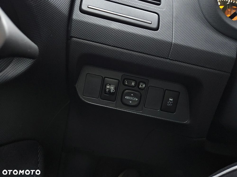 Toyota Auris 1.6 Life+ - 9