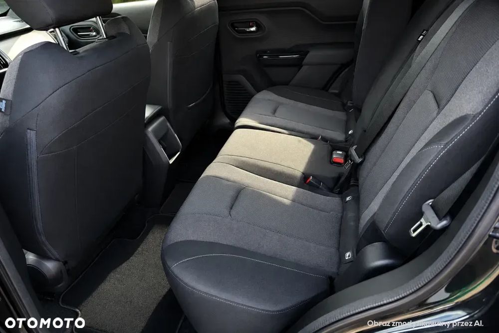 Suzuki e VITARA eAxle (61 kWh) Comfort - 16