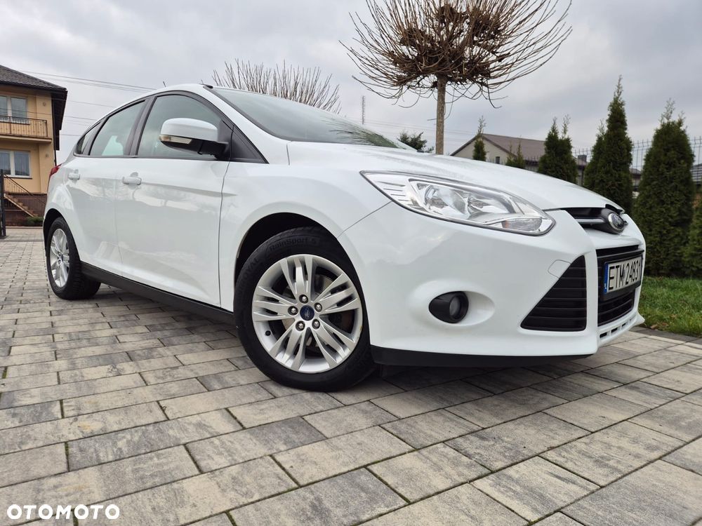 Ford Focus 1.6 TDCi DPF Start-Stopp-System SYNC Edition - 15