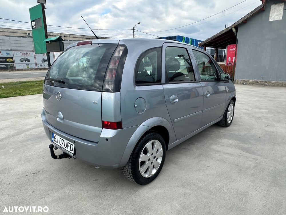 Opel Meriva 1.6i Essentia Easytronic - 4