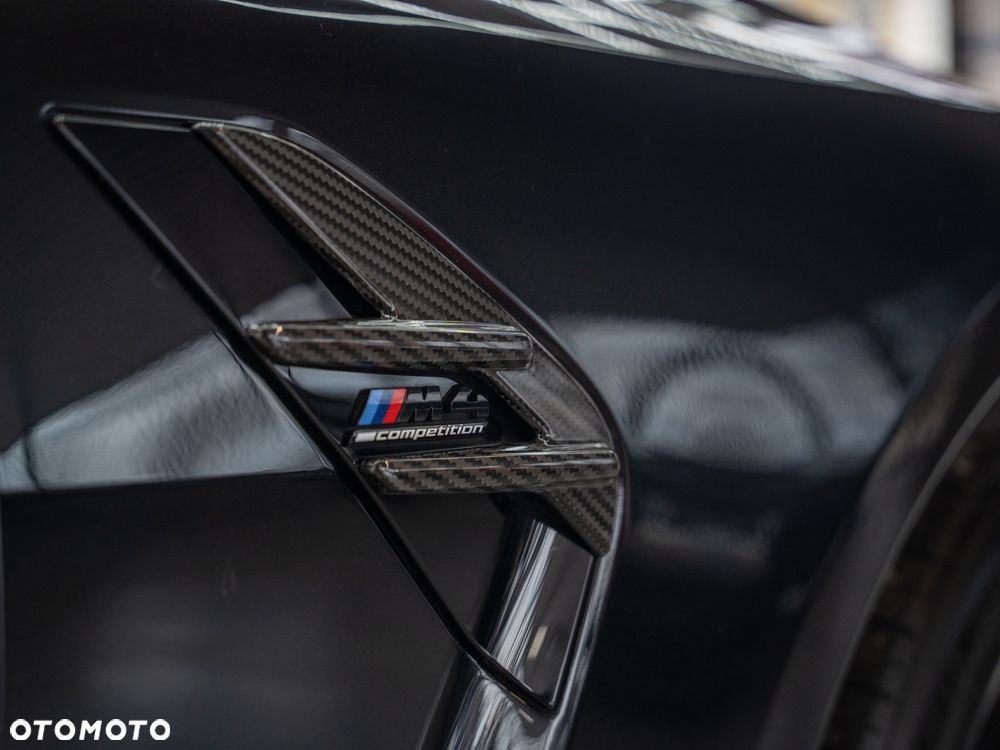 BMW M4 Competition M xDrive sport - 35