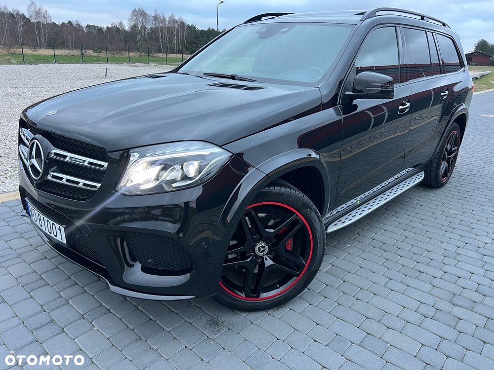 Mercedes-Benz GLS - 21